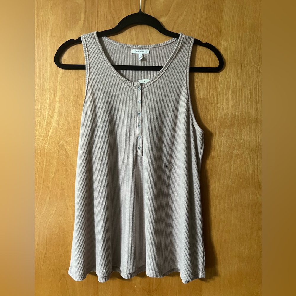 Maurice’s ribbed mauve tank top